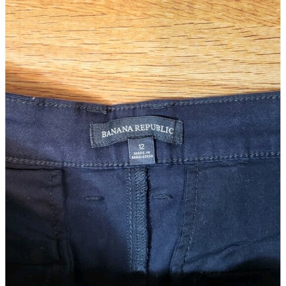 NWT Banana Republic Authentic Chino Flat-Front Shorts Womens Sz 12 Black - Picture 3 of 4